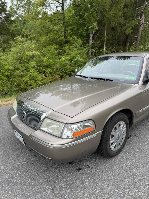 mercury grand marquis 2005 2MEFM74W55X630044 image mercury grand marquis 2005 2MEFM74W55X630044 image